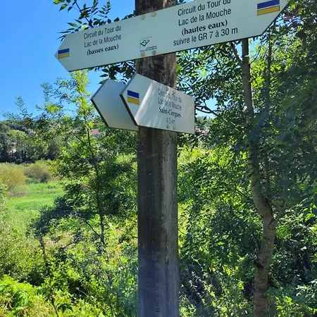 Maison Au Bord Du De Saint Ciergues 펜션 *