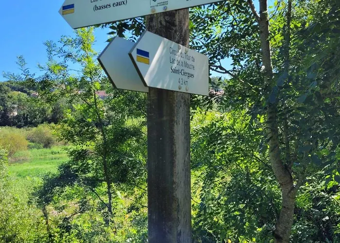 Maison Au Bord Du De Saint Ciergues בית נופש *